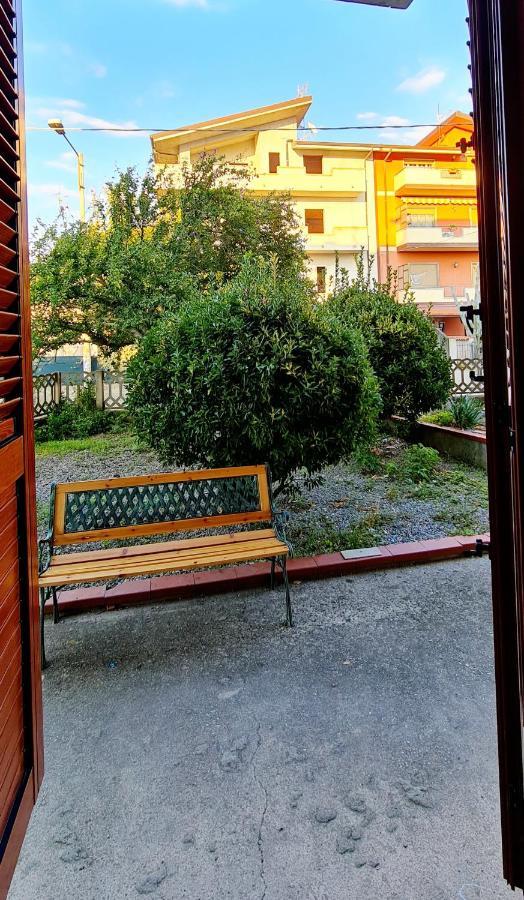 Armonia Apartment Ardore Marina Luaran gambar
